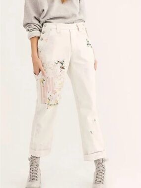 FREE PEOPLE WE THE  FREE Floral Embroidered  Jeans SIZE 30 Preloved